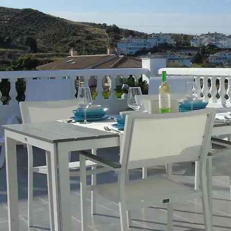 Atico Montesol Sea Views *